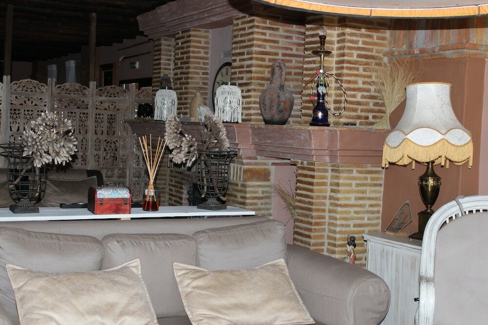 Фото Hotel Los Jarales