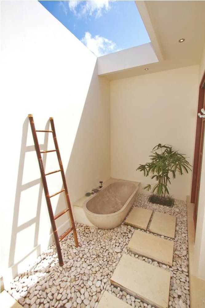 Фото Villa Sahaja