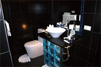 Фото The Venue Residence and Cabaret Show Bar