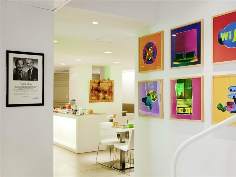 Фото Ibis Styles Menton Centre