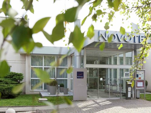 Гостиница Novotel Evry-Courcouronnes