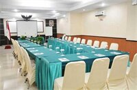 Фото Losari Beach Hotel