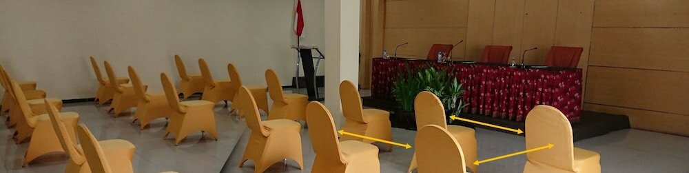 Фото Hotel Pelangi Malang