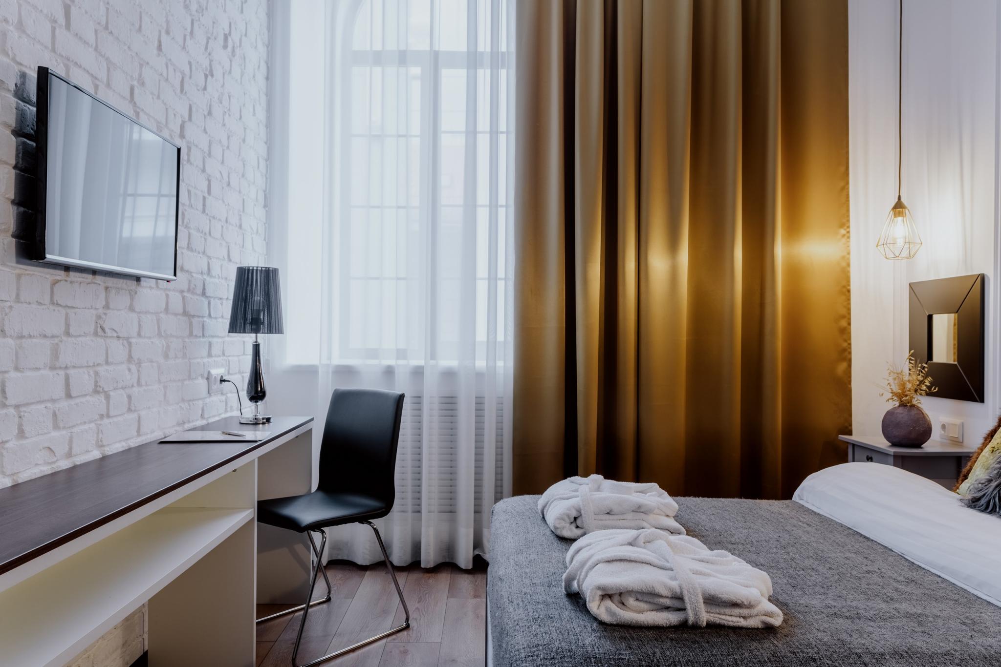 Фото отеля 2