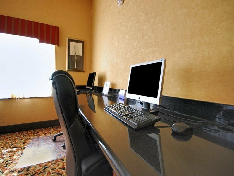 Фото Best Western Plus Barsana Hotel & Suites