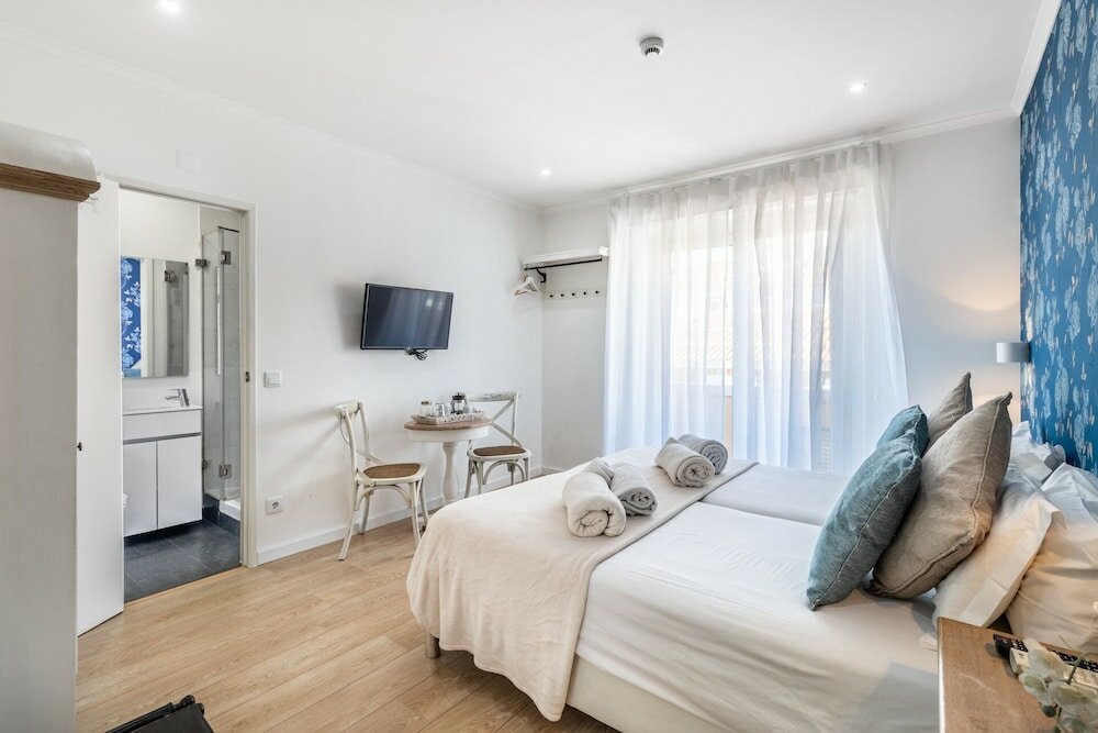 Фото Lisbon Terrace Suites for Large Groups