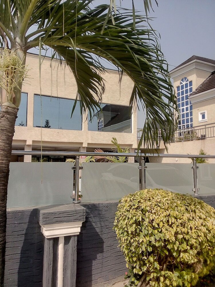 Фото Sotel Suites