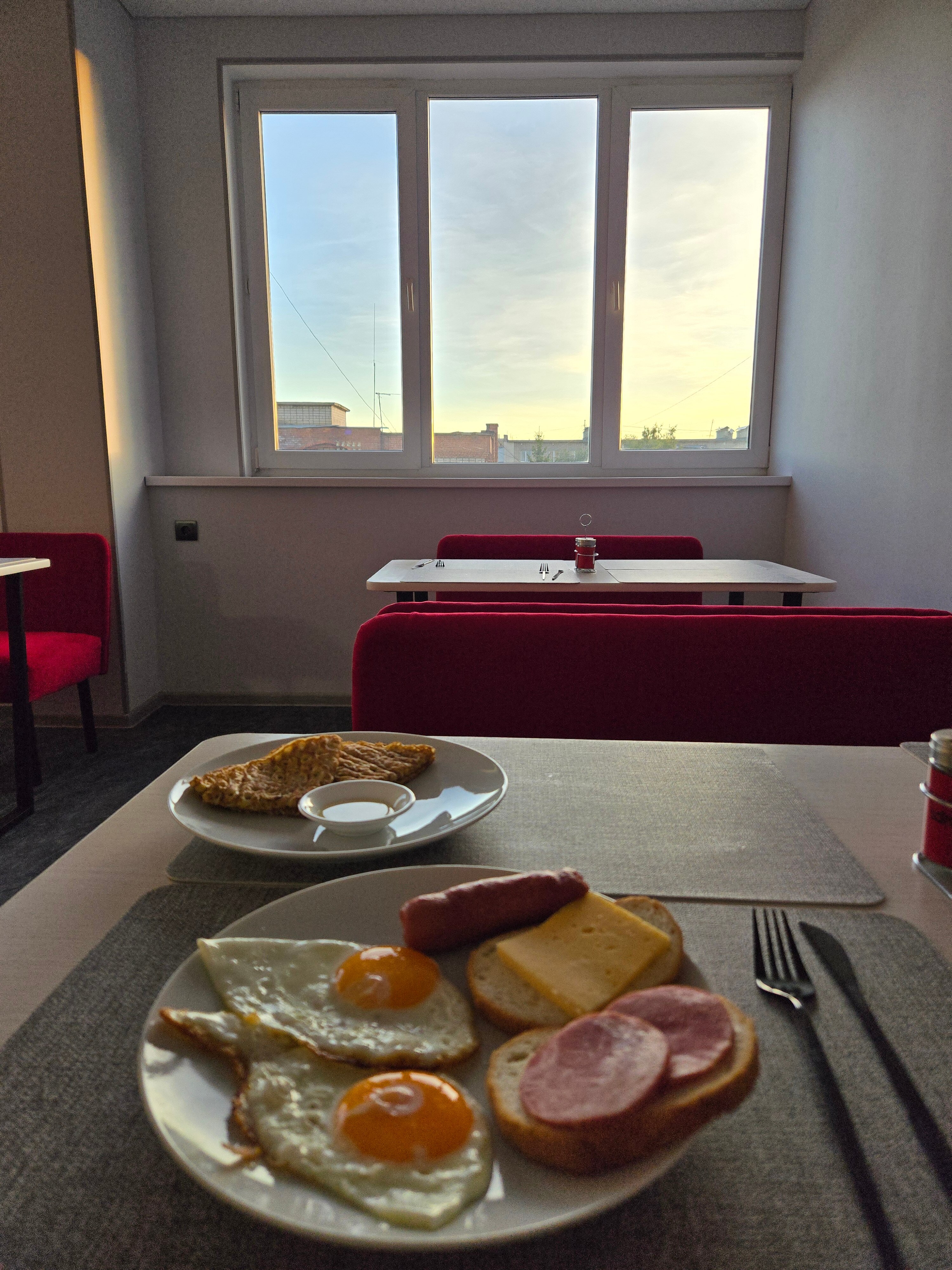 Фото отеля 2