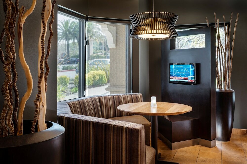 Фото Courtyard by Marriott Novato Marin/Sonoma