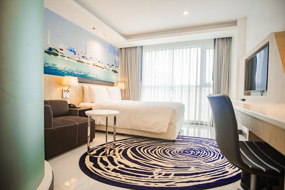 Фото Holiday Inn Express Pattaya Central