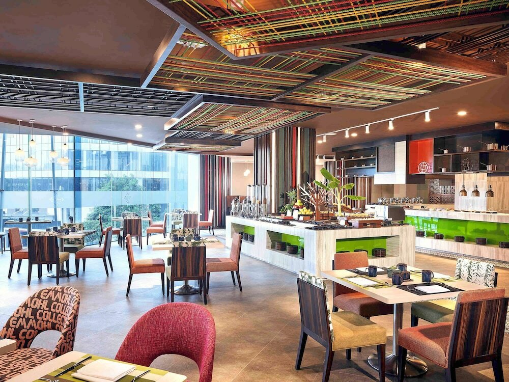 Фото Novotel Hanoi Thai Ha