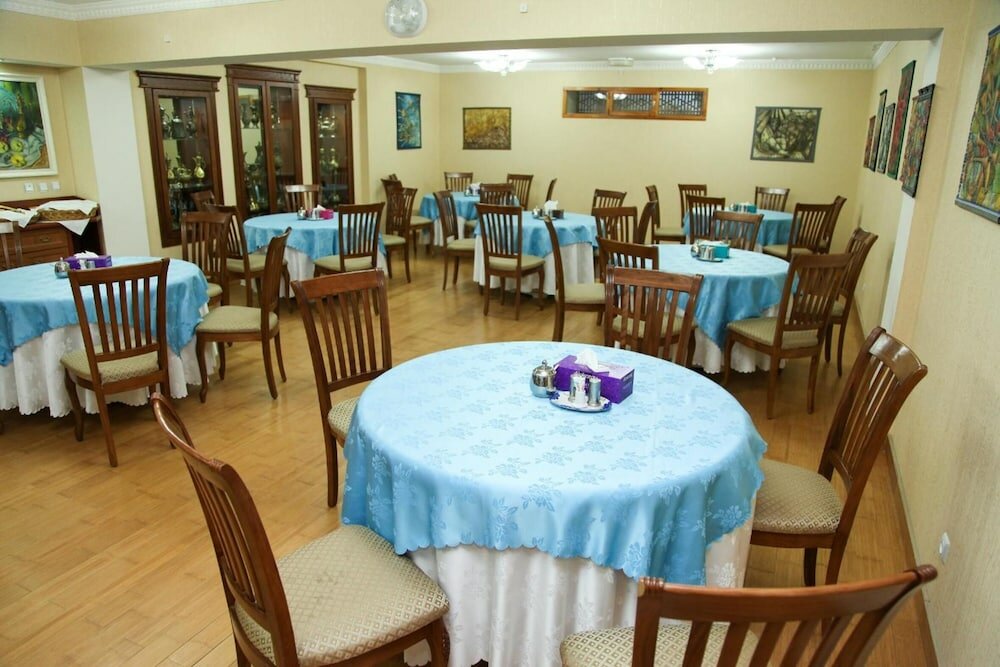Фото Omar Khayyam Hotel