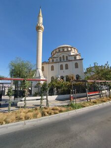Otogar Mosque (Izmir, Konak District, Martyrs Avenue, 173), mosque