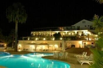 Гостиница Hotel Villa Michelangelo в Николози
