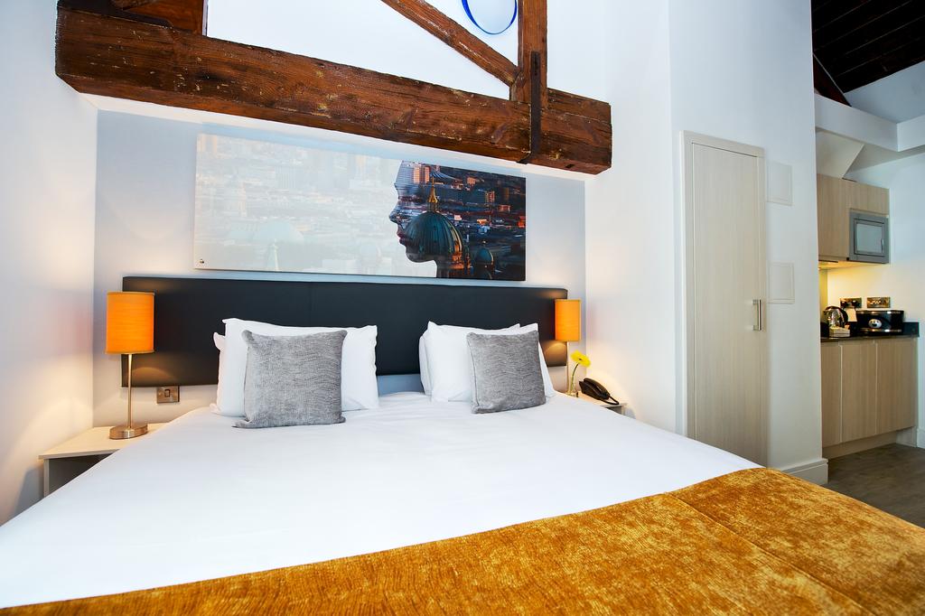 Фото Staycity Aparthotels Deptford Bridge Station