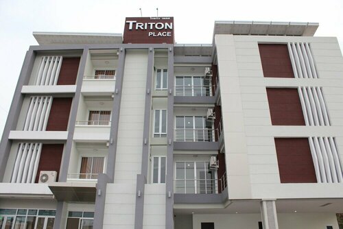Гостиница Triton Place в Накхонратчасиме