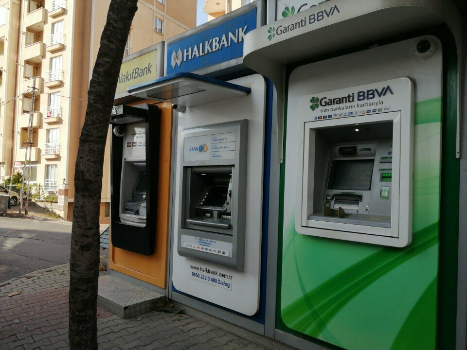 ATM Halkbank ATM, Istanbul, photo