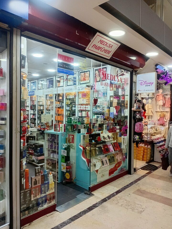 Perfume and cosmetics shop Medusa Parfumeri, Istanbul, photo