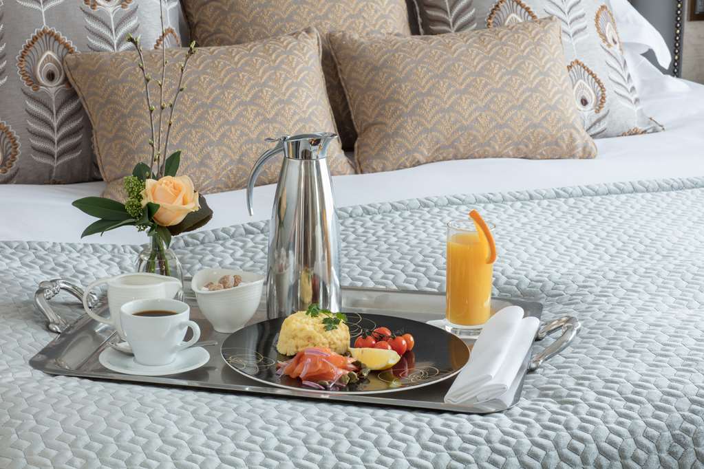 Фото Radisson Blu St. Helen's Hotel, Dublin