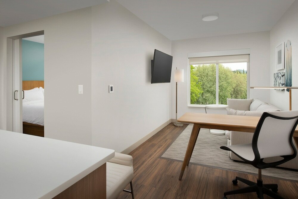 Фото Element Portland Beaverton