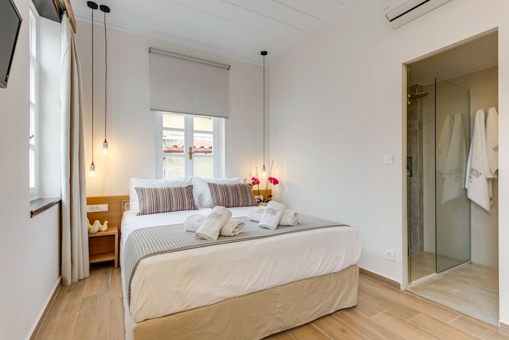 Фото Harismari Cozy Hotel