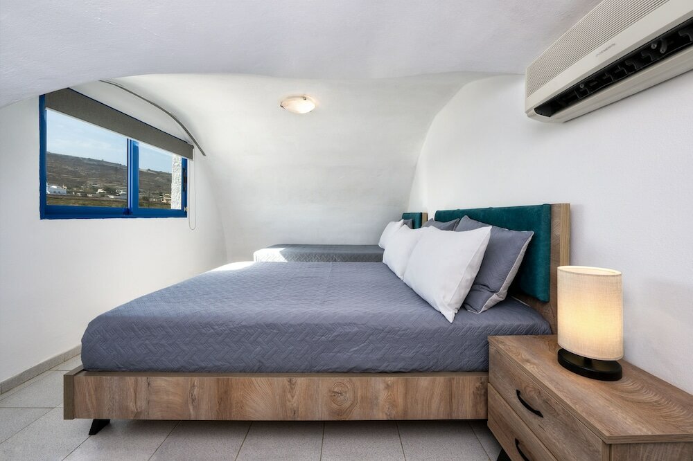 Фото Honeymoon Beach Studios