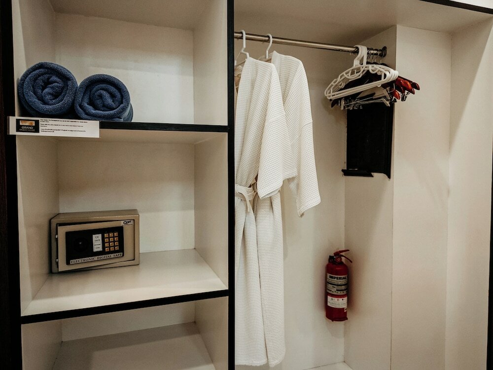 Фото Rawai Grand House