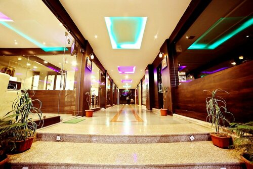 Гостиница Hotel Royal Dezire в Удайпуре