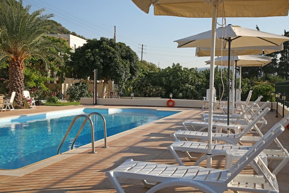 Фото Elaia Villas