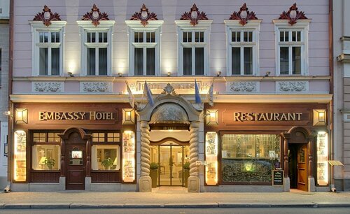 Гостиница Hotel Embassy в Карловых Варах