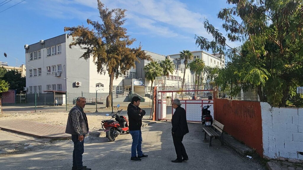 School Mehmet Adil Ikiz Middle School, Adana, photo