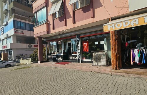 Kamil Kuyumculuk Fotoğraf 2