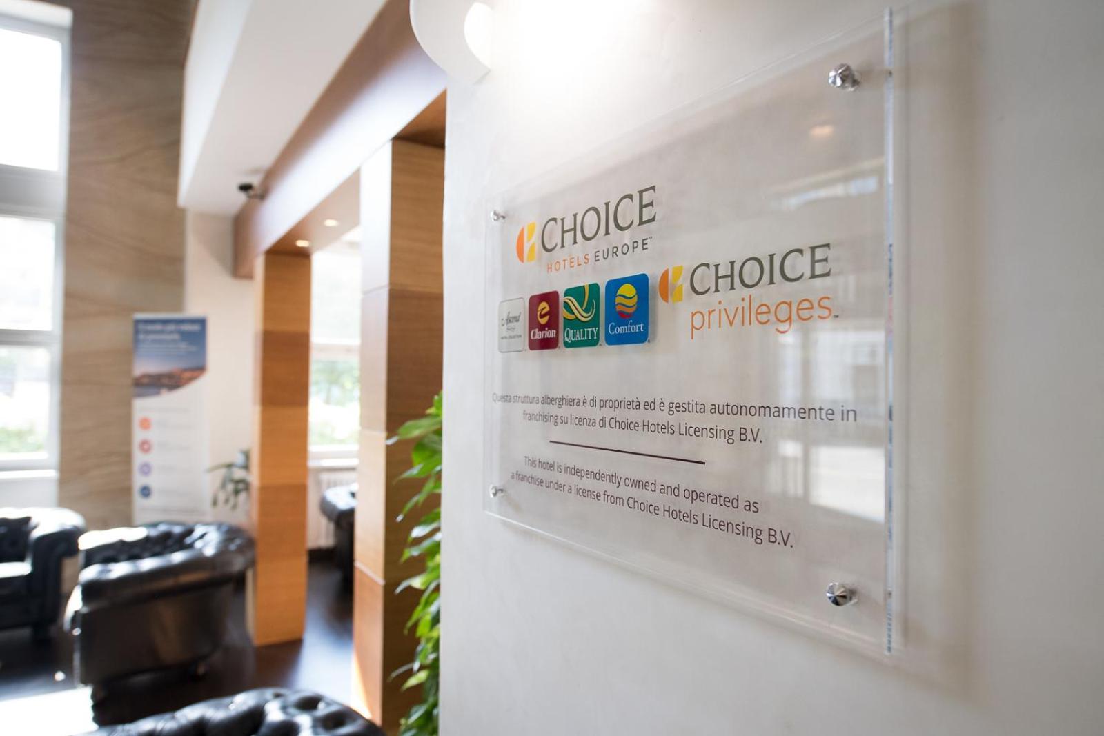 Фото Quality Hotel Nova Domus