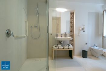 Фото Dione Apartments Ortigia