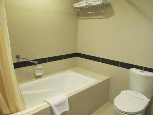 Фото Hotel Menara Bahtera