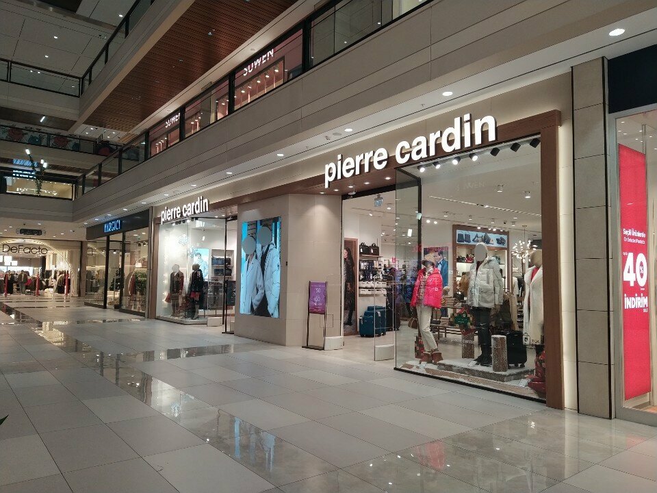 Clothing store Pierre Cardin, Konya, photo