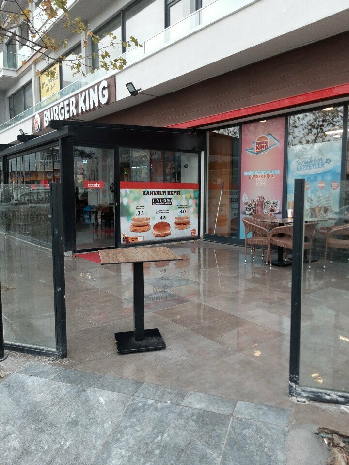 Fast food Burger King, Izmir, photo