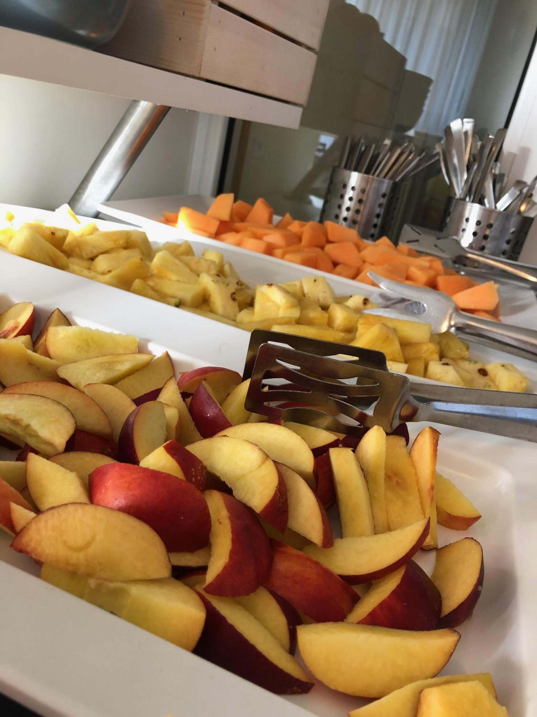 Фото Hotel Little