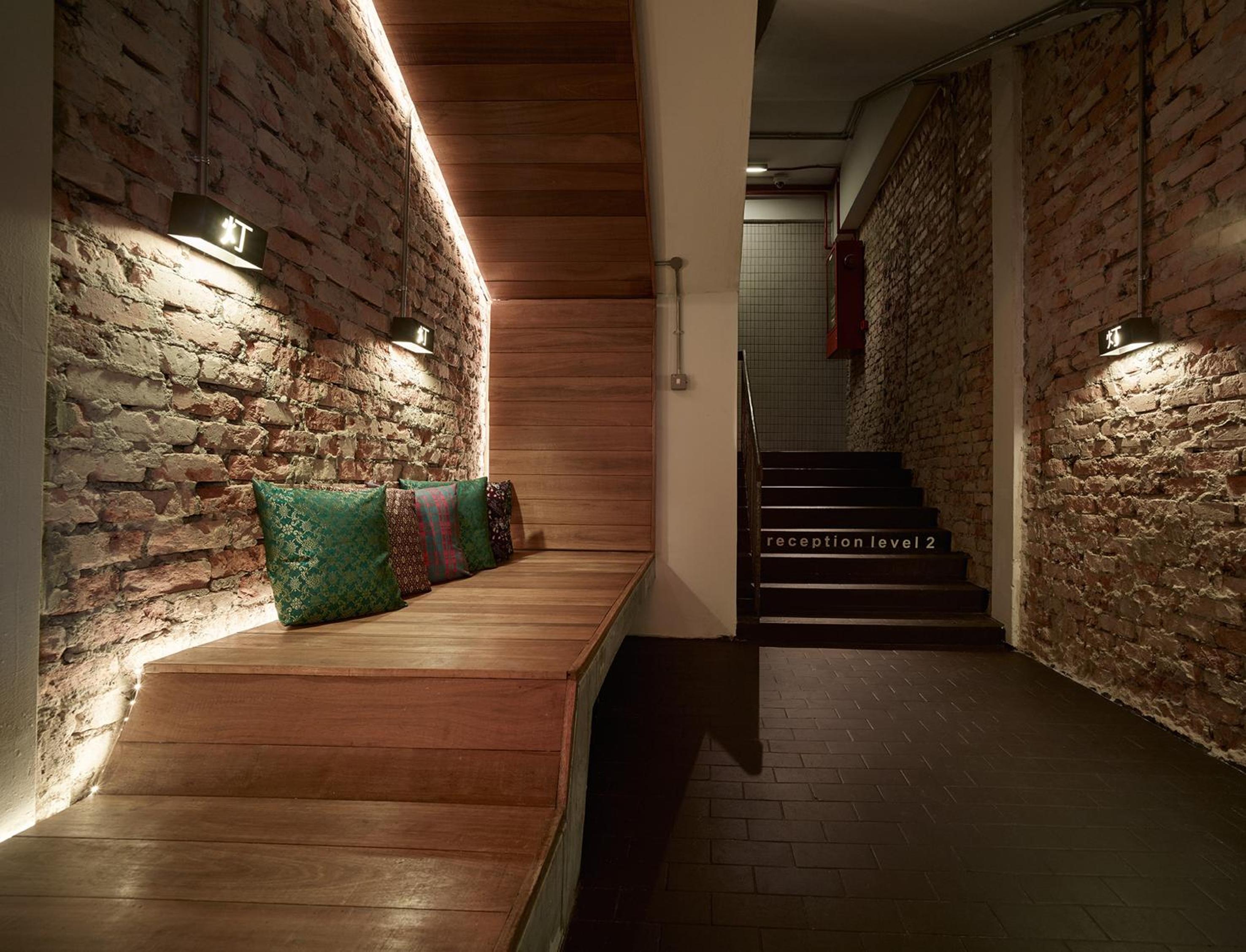 Фото Lantern Hotel