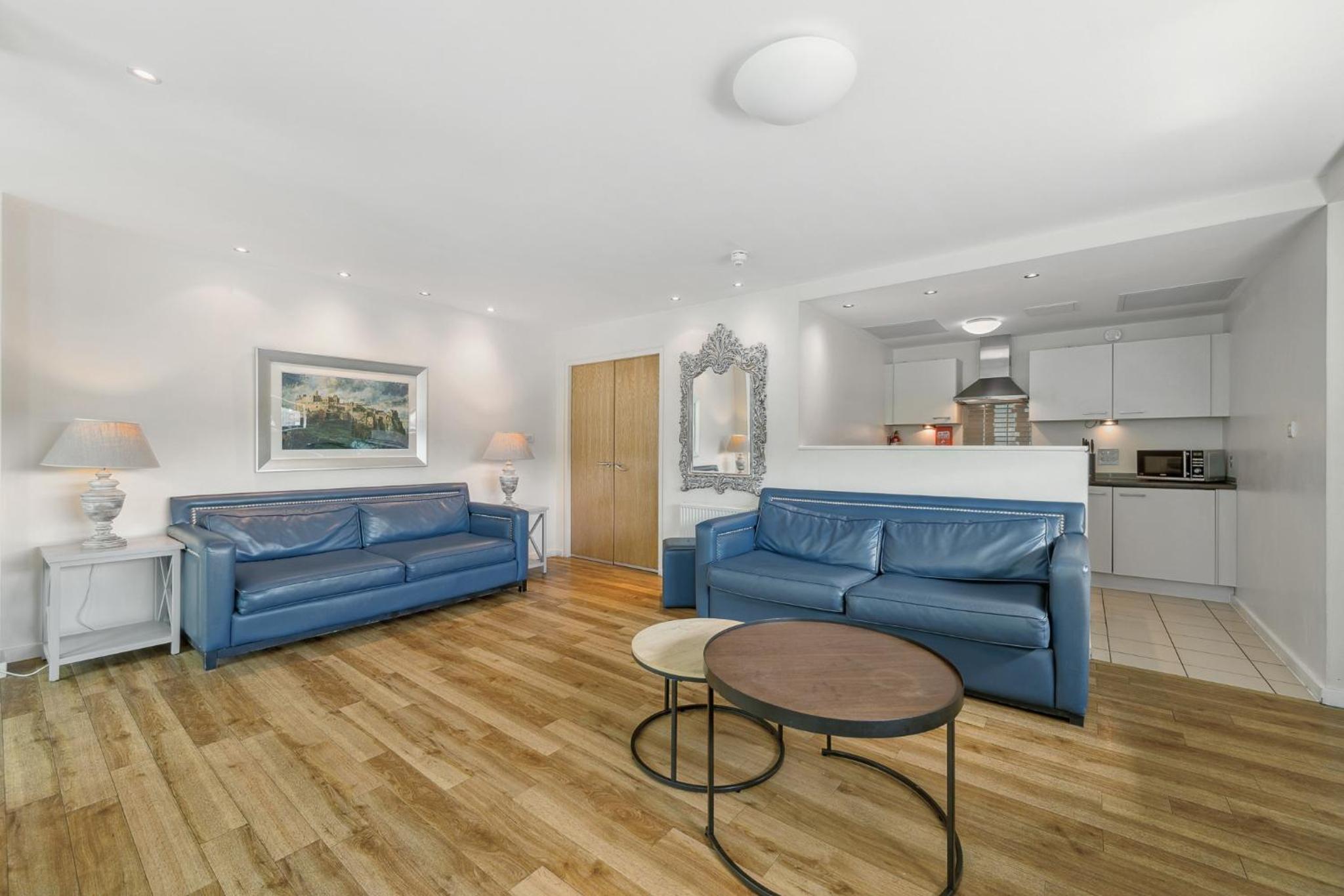 Фото Princes Street Suites