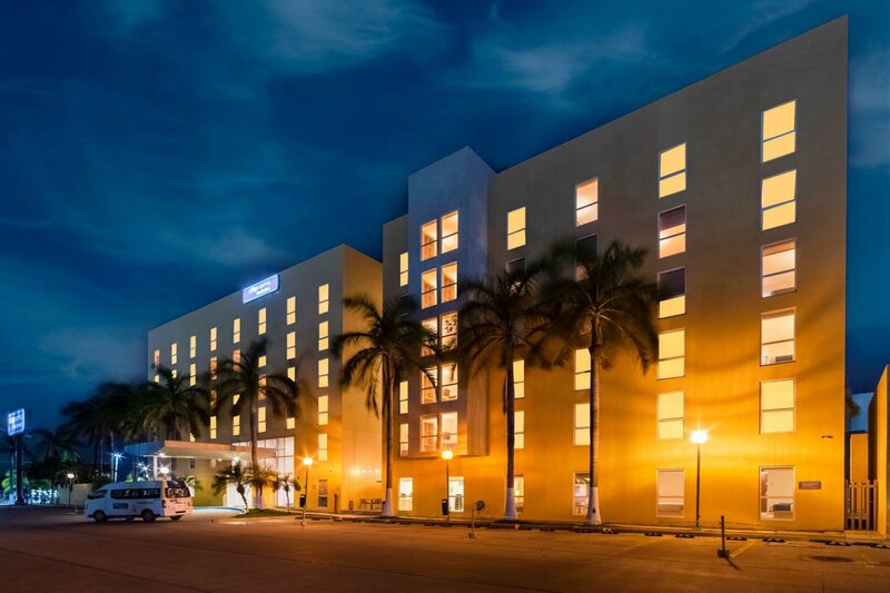 Гостиница City Express by Marriott Ciudad del Carmen в Сьюдад-дель-Кармен