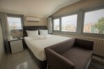 My Kent (Istanbul, Kadikoy, Osmanaga Neighborhood, Serasker Avenue, 10) ، فندق