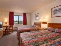 Фото Super 8 by Wyndham Centerville