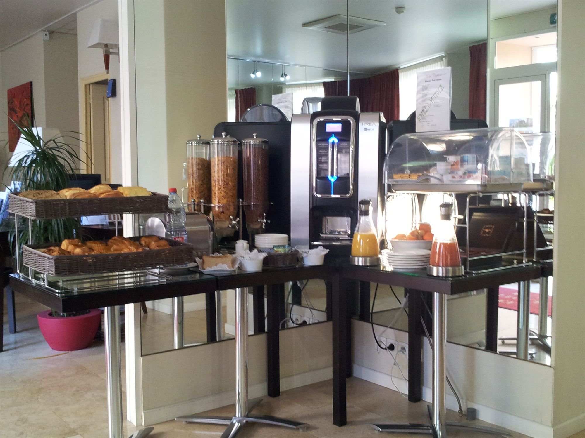 Фото Hotel Capitole