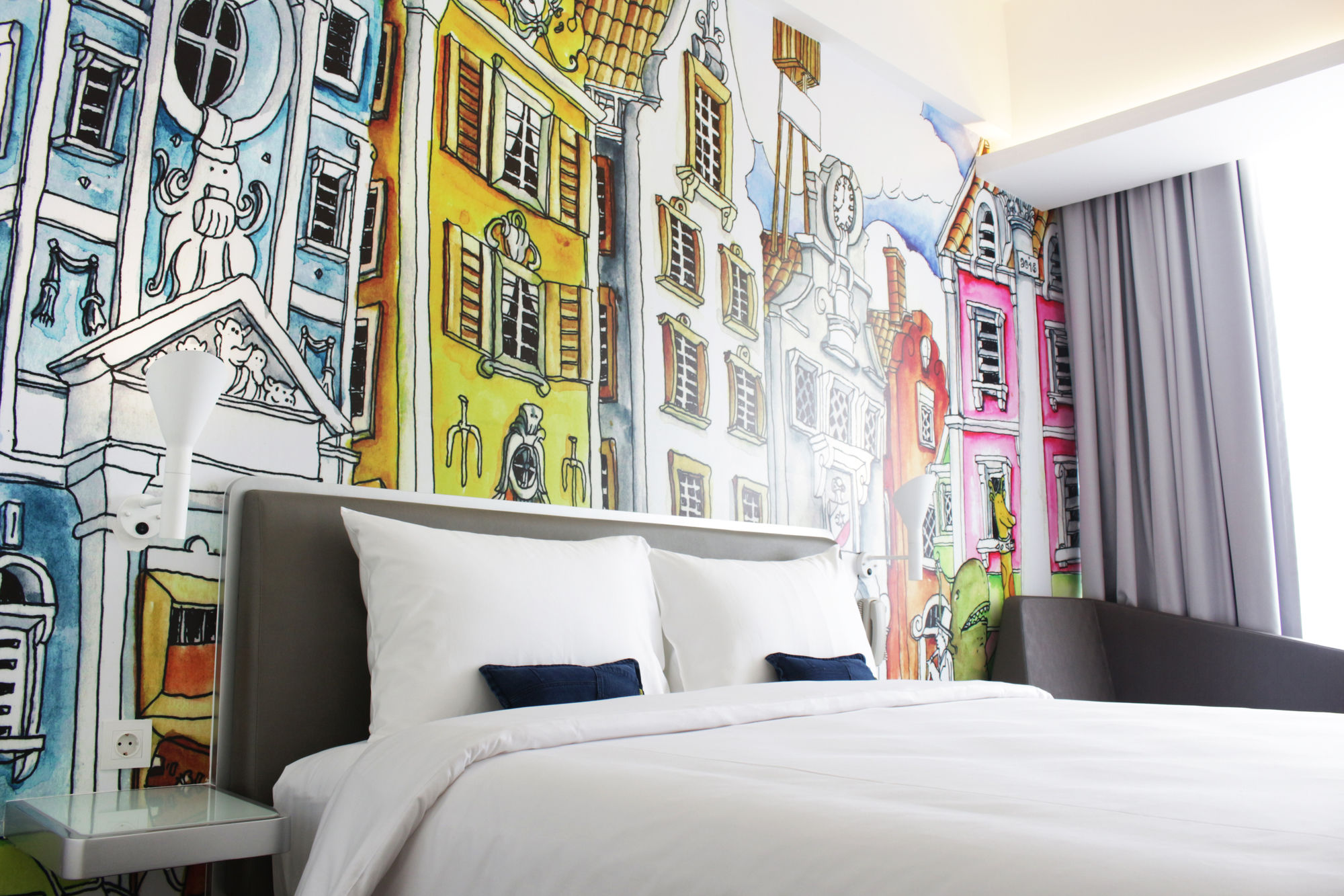 Фото Yello Hotel Harmoni