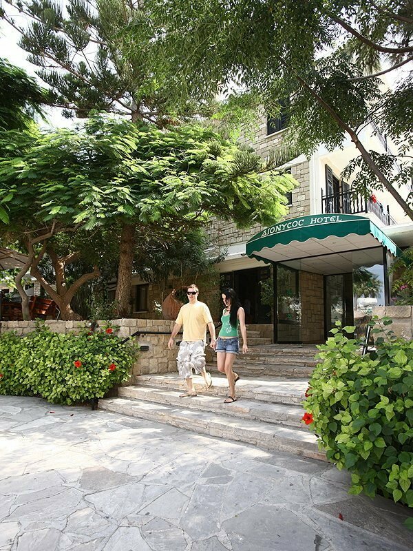 Фото Dionysos Central Hotel