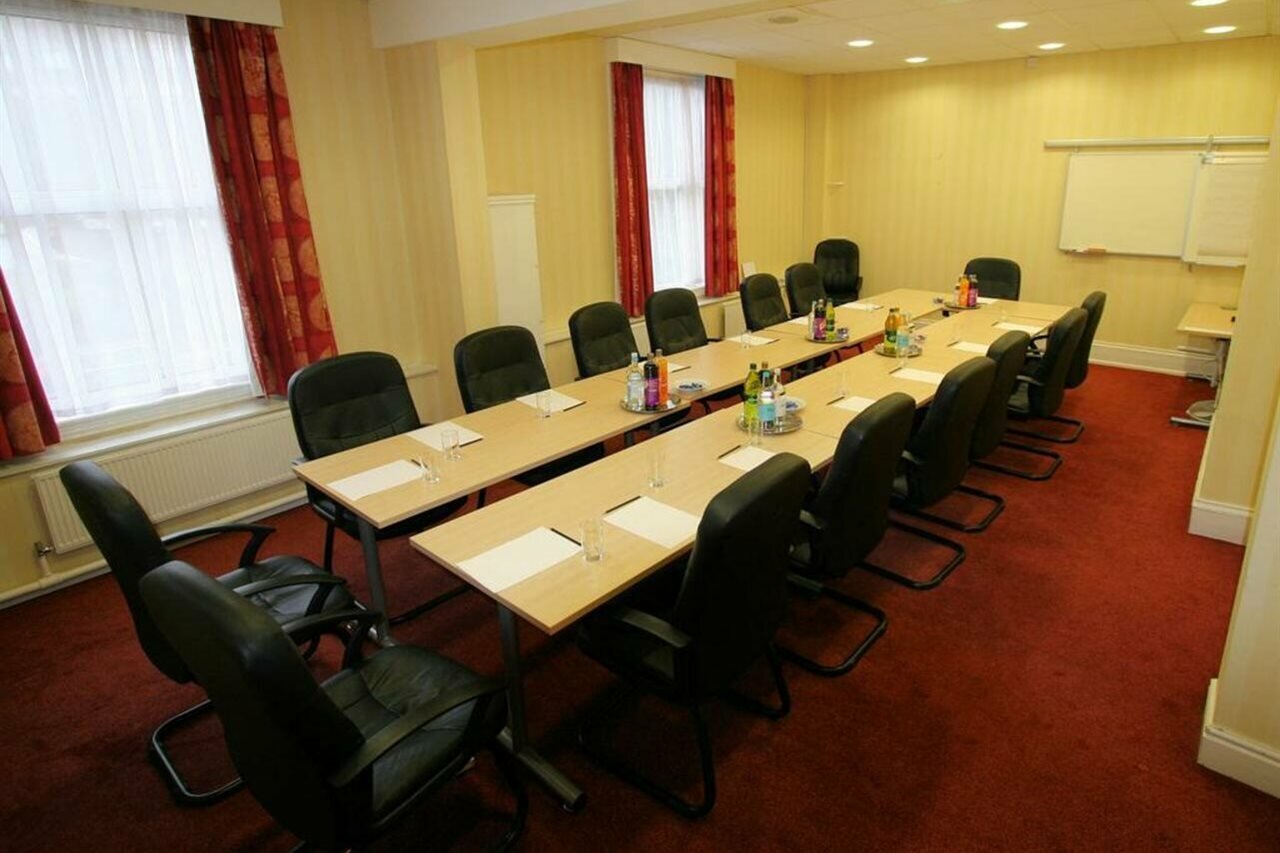 Фото Cobden Hotel Birmingham