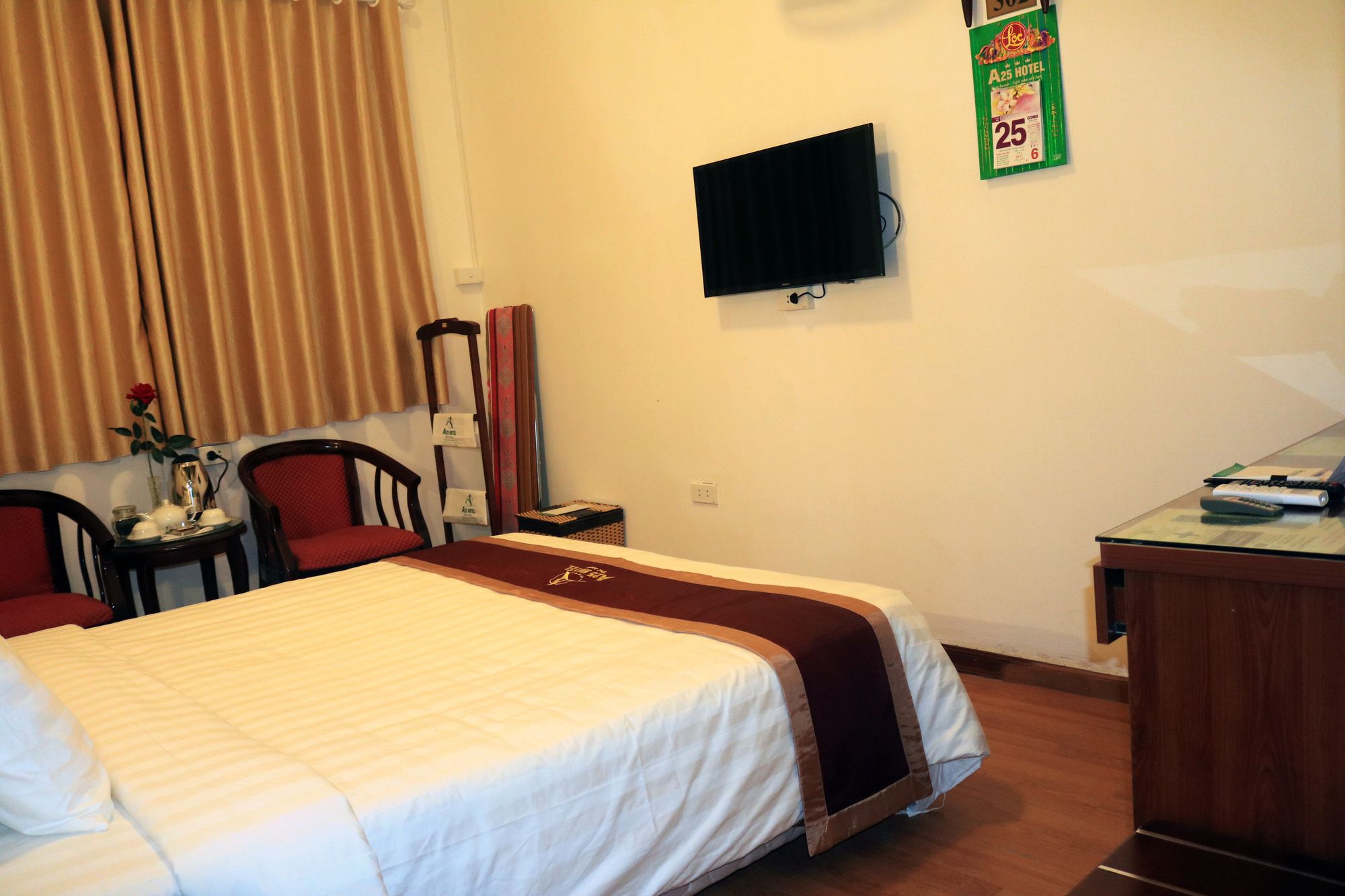 Фото A25 Hotel 80 Mai Hac De