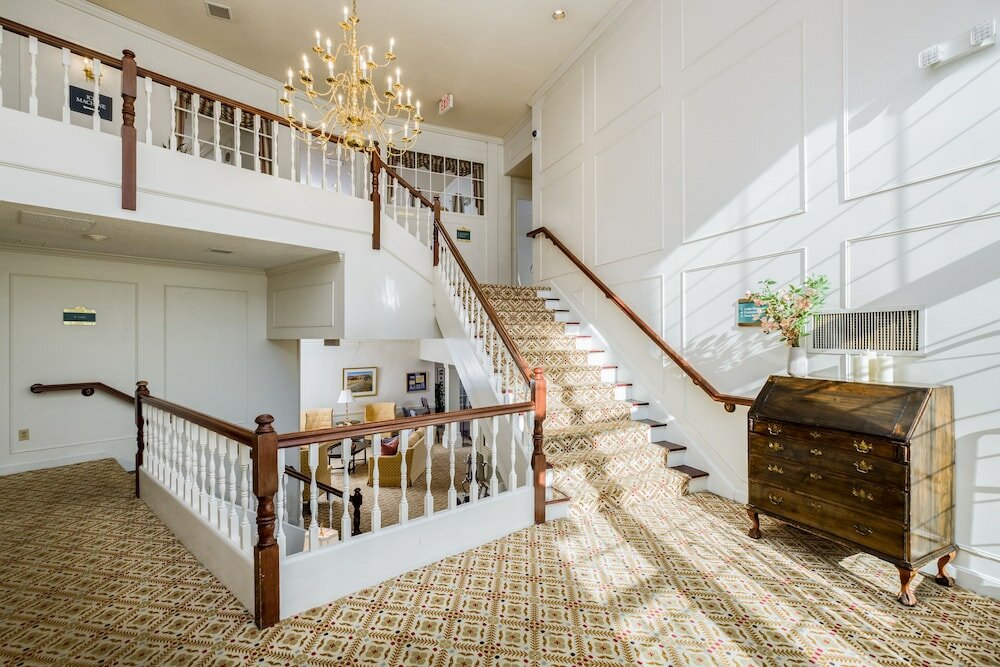 Фото The Farmington Inn & Suites