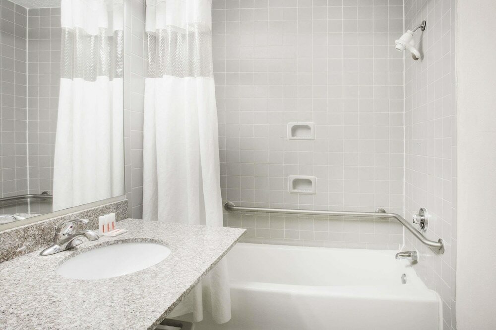 Фото Ramada by Wyndham Wytheville